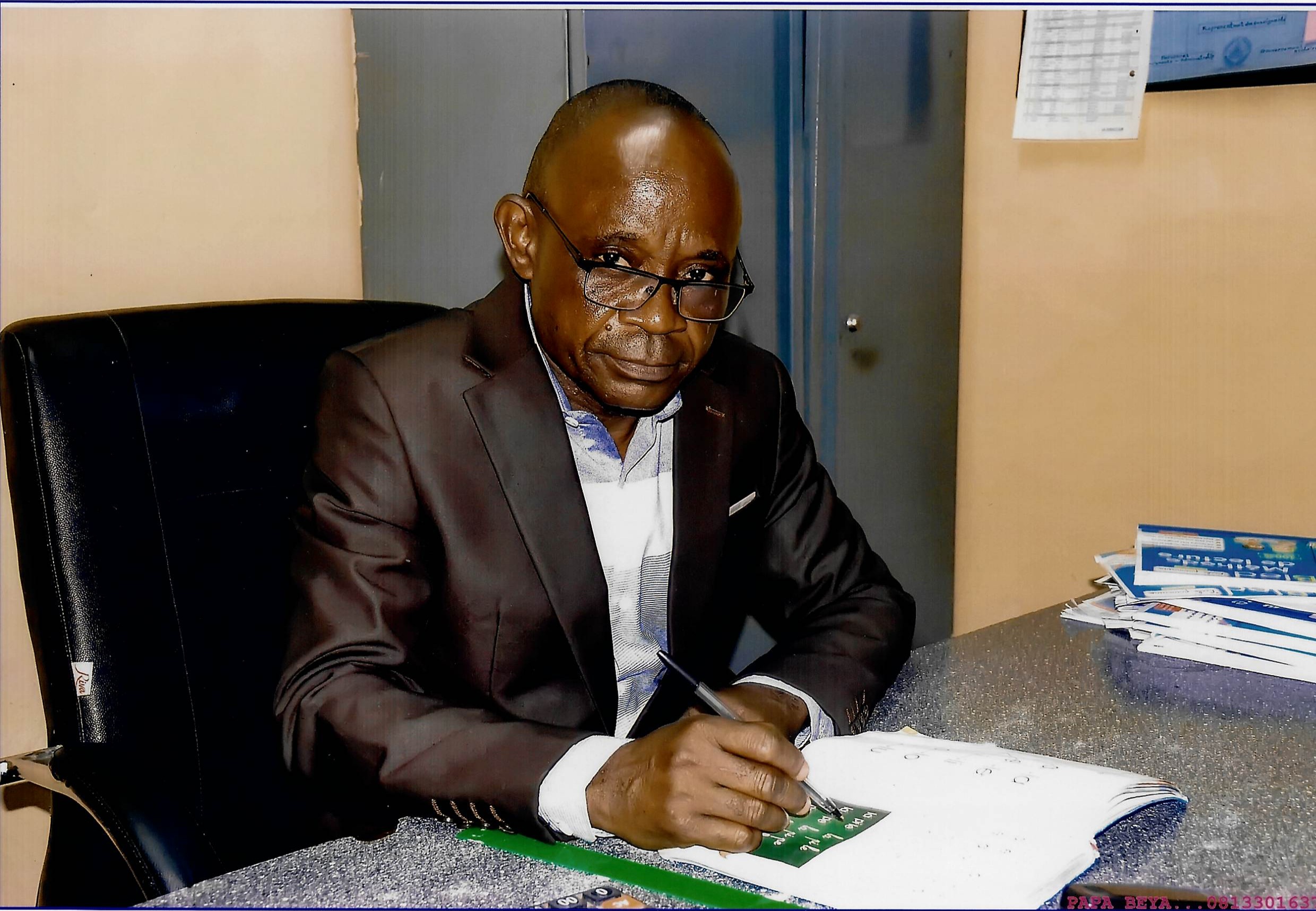 Monsieur Bernard MUBUETE ELIM